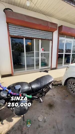 Duka linapangishwa Sinza, Dar Es Salaam