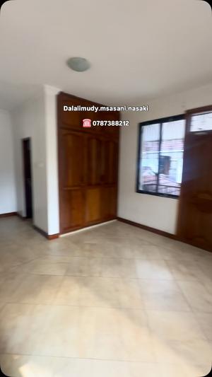 Villa ya vyumba vitatu inapangishwa Mikocheni, Dar Es Salaam