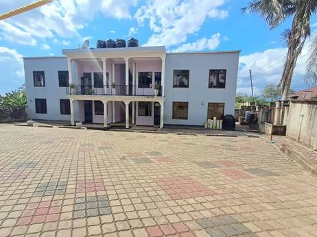 Apartment ya vyumba vitatu inapangishwa Kibamba Kwa Mangi, Dar Es Salaam Apartment ya vyumba vitatu inapangishwa Kibamba Kwa Mangi, Dar Es Salaam