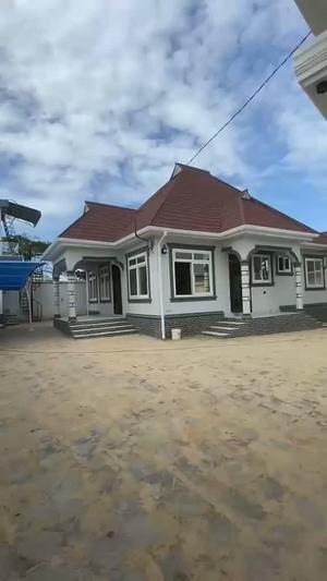 Nyumba ya vyumba vitatu inapangishwa Tegeta Wazo Umoja Road, Dar Es Salaam