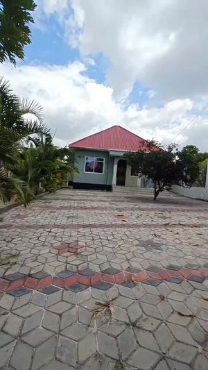 2 Bedrooms House for Rent in Chanika Buyuni, Dar Es Salaam 2 Bedrooms House for Rent in Chanika Buyuni, Dar Es Salaam