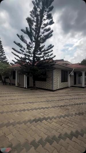 Nyumba ya vyumba vinne inapangishwa Mbezi Beach, Dar Es Salaam Nyumba ya vyumba vinne inapangishwa Mbezi Beach, Dar Es Salaam