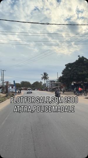 Kiwanja kinauzwa Madale, Dar Es Salaam (2500 sqm)