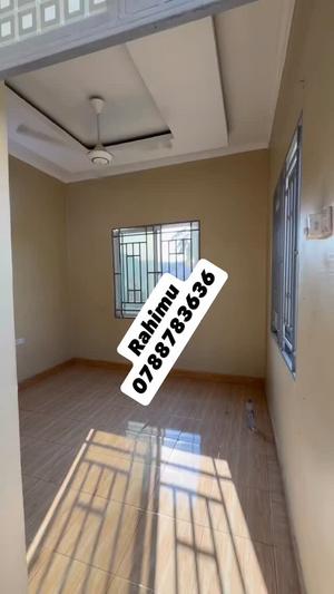 Apartment ya vyumba viwili inapangishwa Mbezi Beach Makonde, Dar Es Salaam Apartment ya vyumba viwili inapangishwa Mbezi Beach Makonde, Dar Es Salaam