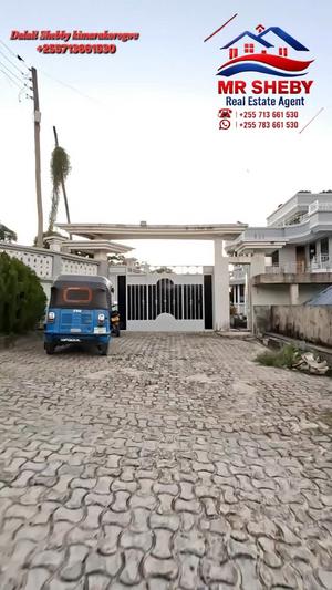 Nyumba (Furnished) ya vyumba vitano inapangishwa Mbezi Mwisho, Dar Es Salaam Nyumba (Furnished) ya vyumba vitano inapangishwa Mbezi Mwisho, Dar Es Salaam
