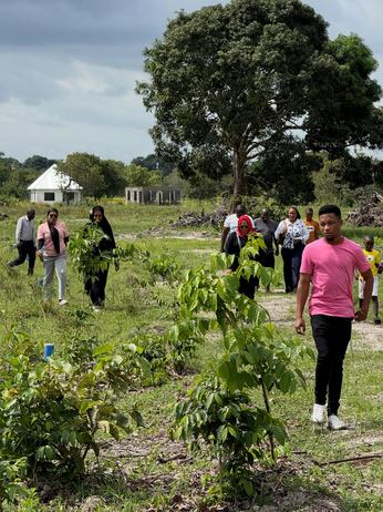 Viwanja vinauzwa Kiromo, Pwani sqm 400 Viwanja vinauzwa Kiromo, Pwani sqm 400