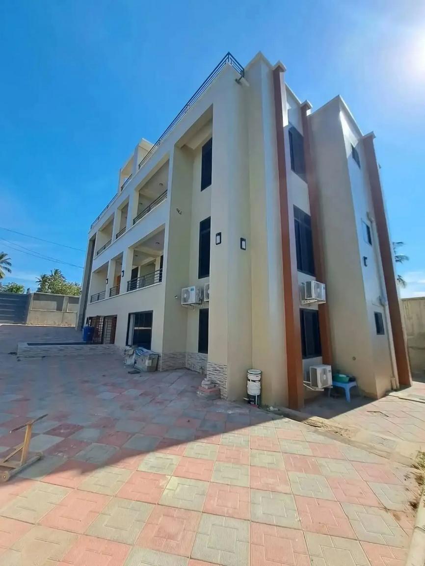 media -3 media -3