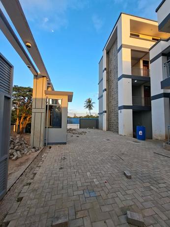 2 Bedrooms Apartment for Rent in Makongo, Dar Es Salaam