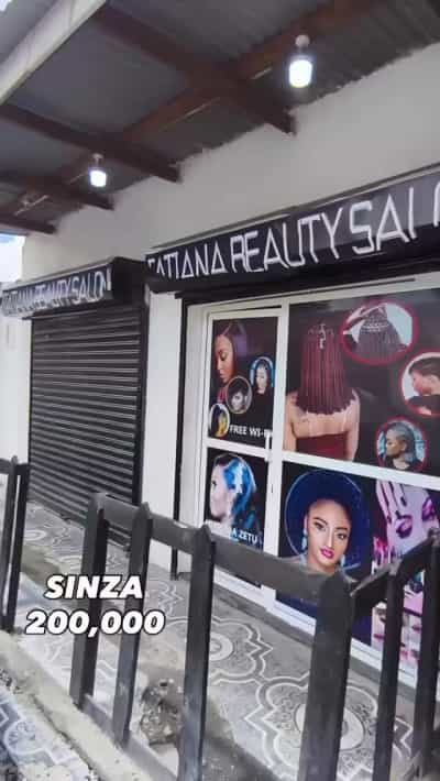 Duka linapangishwa Sinza, Dar Es Salaam