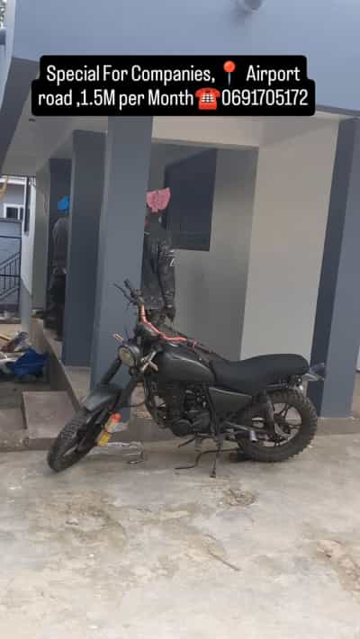 Nyumba ya vyumba 6 inapangishwa Airport Road, Mwanza