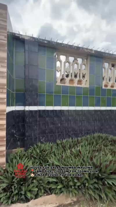 Nyumba inauzwa Sinza, Dar Es Salaam (300 sqm)