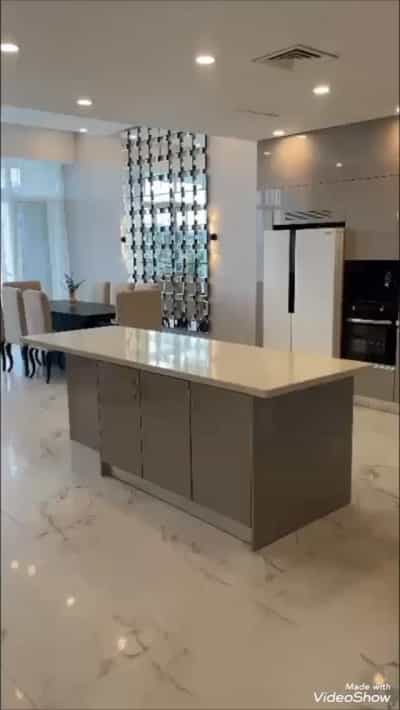 4 Bedrooms Furnished Apartment for Sale in Masaki, Dar Es Salaam