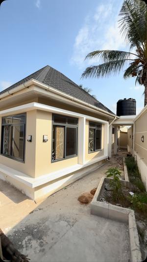 Nyumba ya vyumba vinne inapangishwa Kigamboni-Chekechea (Mikwambe), Dar Es Salaam Nyumba ya vyumba vinne inapangishwa Kigamboni-Chekechea (Mikwambe), Dar Es Salaam