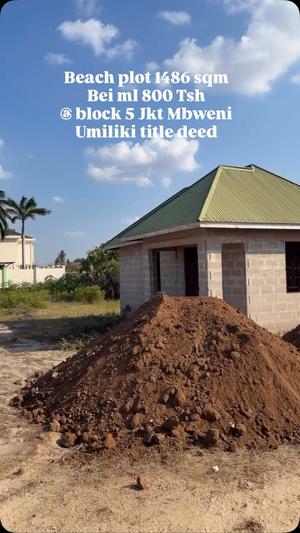 Kiwanja kinauzwa Mbweni JKT, Dar Es Salaam (1486 sqm)