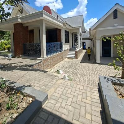 Nyumba ya vyumba vitatu inapangishwa Mbezi Mwisho, Dar Es Salaam