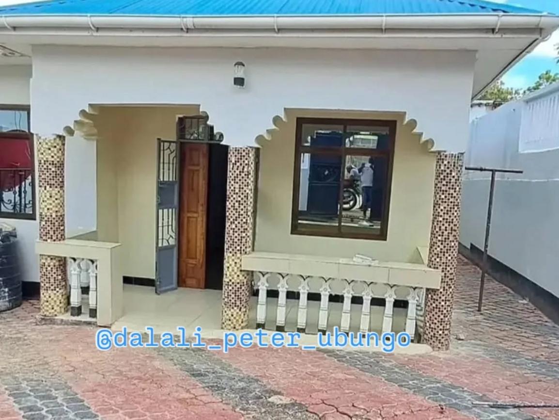 media -3
