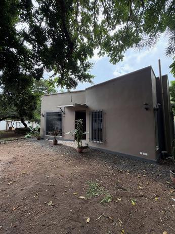 2 Bedrooms Villa for Rent in Oysterbay, Dar Es Salaam 2 Bedrooms Villa for Rent in Oysterbay, Dar Es Salaam