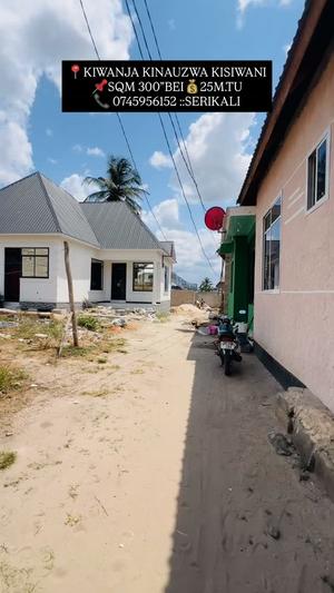 Kiwanja kinauzwa Kigamboni Kisiwani, Dar Es Salaam (300 sqm)