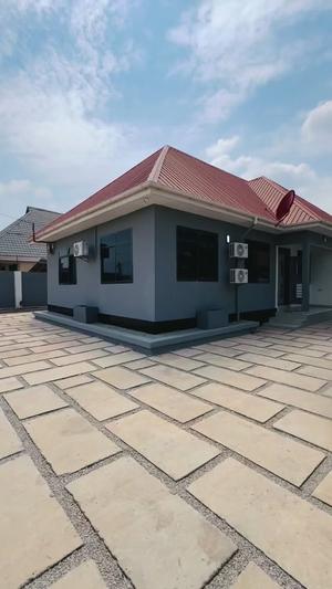 3 Bedrooms House for Rent in Ilazo, Dodoma 3 Bedrooms House for Rent in Ilazo, Dodoma