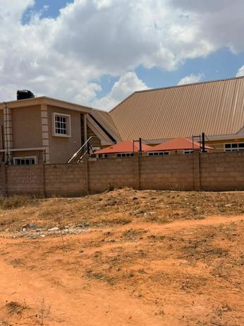Residential Plot for Sale in Dodoma Makulu Oysterbay (800 sqm)