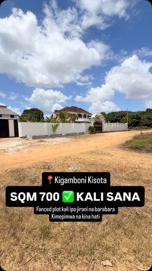 Residential Plot for Sale in Kigamboni, Dar Es Salaam (700 sqm) Residential Plot for Sale in Kigamboni, Dar Es Salaam (700 sqm)