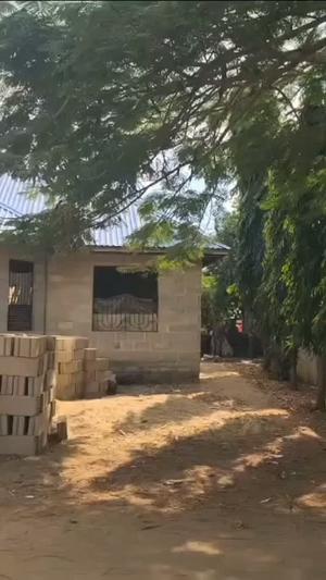 Nyumba ya vyumba vitatu inauzwa Bunju-B/DARAJANI, Dar Es Salaam (650 sqm) Nyumba ya vyumba vitatu inauzwa Bunju-B/DARAJANI, Dar Es Salaam (650 sqm)