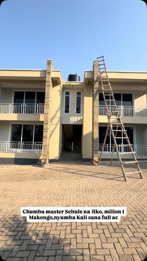 Apartment ya chumba kimoja inapangishwa Makongo, Dar Es Salaam Apartment ya chumba kimoja inapangishwa Makongo, Dar Es Salaam