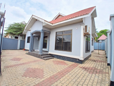 Nyumba ya vyumba vitatu inapangishwa Tabata, Dar Es Salaam Nyumba ya vyumba vitatu inapangishwa Tabata, Dar Es Salaam