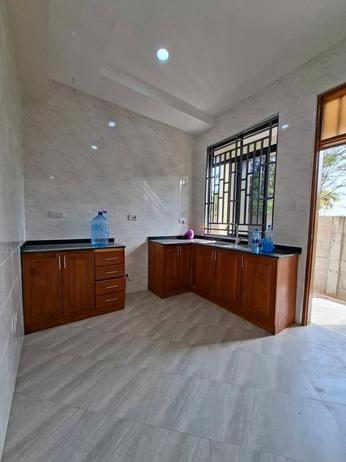 Nyumba ya vyumba viwili inapangishwa Goba Center, Dar Es Salaam Nyumba ya vyumba viwili inapangishwa Goba Center, Dar Es Salaam