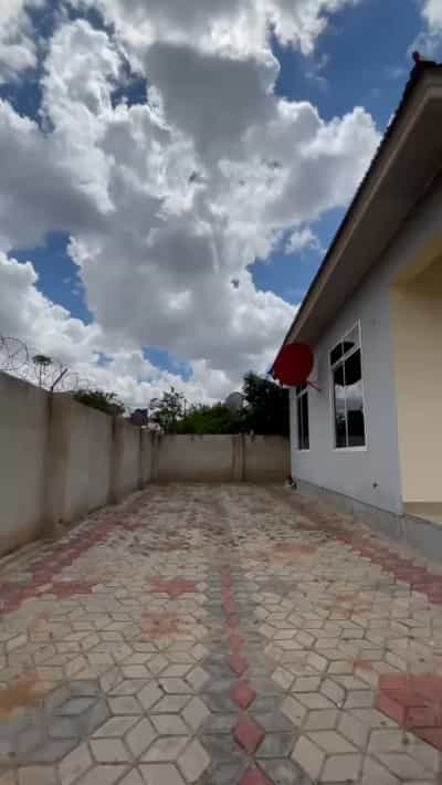 Nyumba ya vyumba viwili inapangishwa Mlimwa C, Dodoma Nyumba ya vyumba viwili inapangishwa Mlimwa C, Dodoma