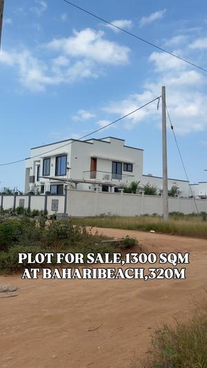Kiwanja kinauzwa Baharibeach, Dar Es Salaam sqm 1300 Kiwanja kinauzwa Baharibeach, Dar Es Salaam sqm 1300
