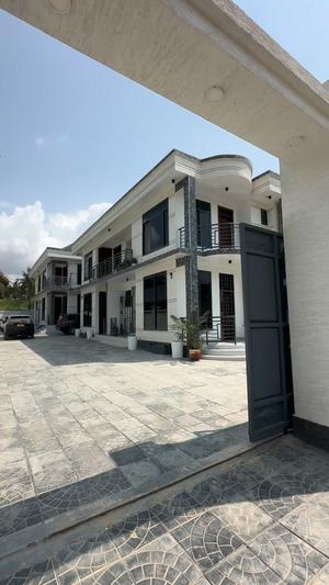 Nyumba ya vyumba viwili inapangishwa Mbezi Beach Kilongawima, Dar Es Salaam