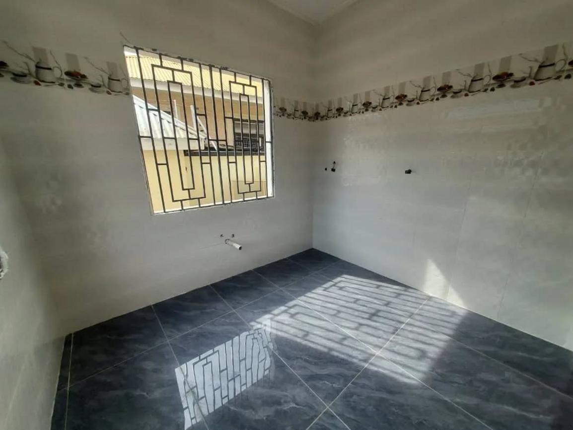 media -5 media -5