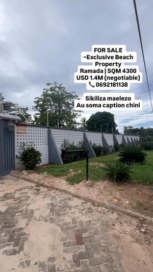 Beach Plot kinauzwa Mbezi Beach, Dar Es Salaam (4300 sqm)