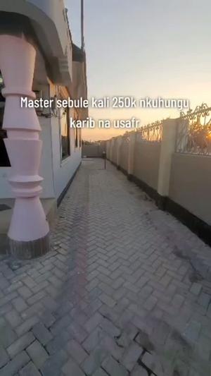 Nyumba ya chumba kimoja inapangishwa Nkuhungu, Dodoma Nyumba ya chumba kimoja inapangishwa Nkuhungu, Dodoma