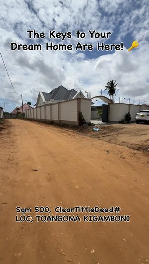 3 Bedrooms House for Sale in Kigamboni, Dar Es Salaam (500 sqm) 3 Bedrooms House for Sale in Kigamboni, Dar Es Salaam (500 sqm)