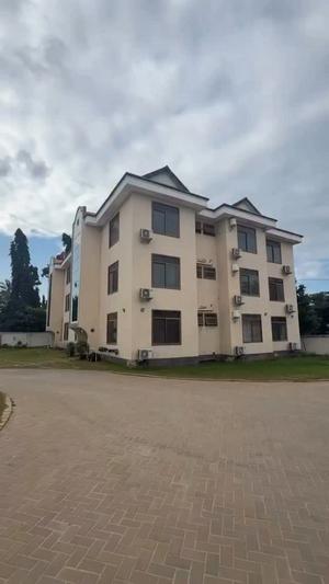 3 Bedrooms Apartment for Rent in Bahari Beach, Dar Es Salaam 3 Bedrooms Apartment for Rent in Bahari Beach, Dar Es Salaam