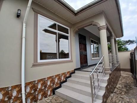 Nyumba ya vyumba vitatu inapangishwa Kimara Suka, Dar Es Salaam