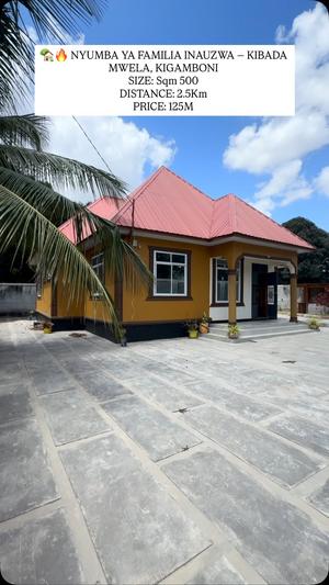 Nyumba ya vyumba vitatu inauzwa Kibada Mwela, Dar Es Salaam (500 sqm)