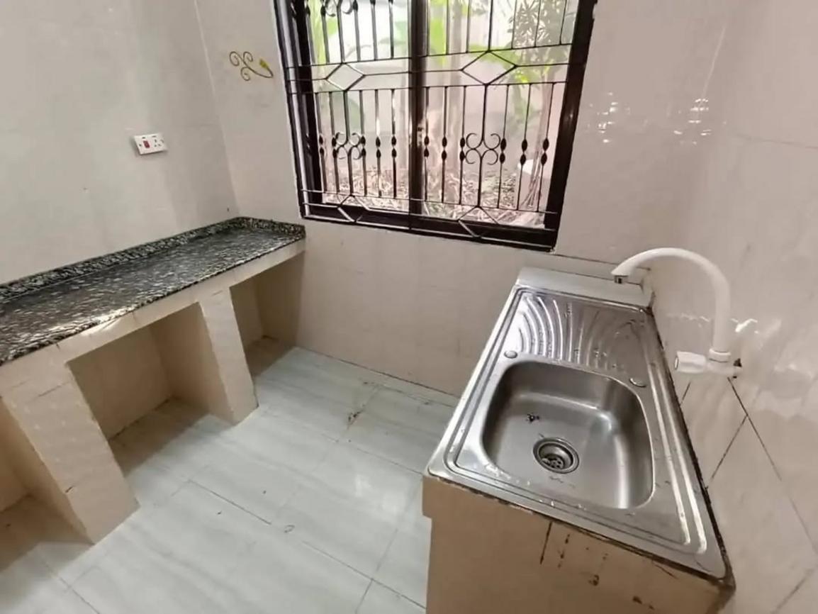 media -7