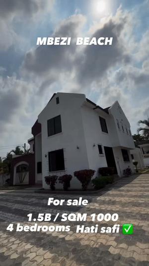 Villa ya vyumba vinne inauzwa Mbezi Beach Chini, Dar Es Salaam (1000 sqm) Villa ya vyumba vinne inauzwa Mbezi Beach Chini, Dar Es Salaam (1000 sqm)