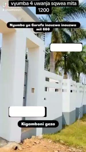 Nyumba ya vyumba vinne inauzwa Kigamboni, Geza, Dar Es Salaam Nyumba ya vyumba vinne inauzwa Kigamboni, Geza, Dar Es Salaam