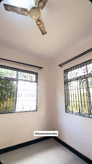 2 Bedrooms House for Rent in Goba Road, Njiapanda ya Makabe, Dar Es Salaam