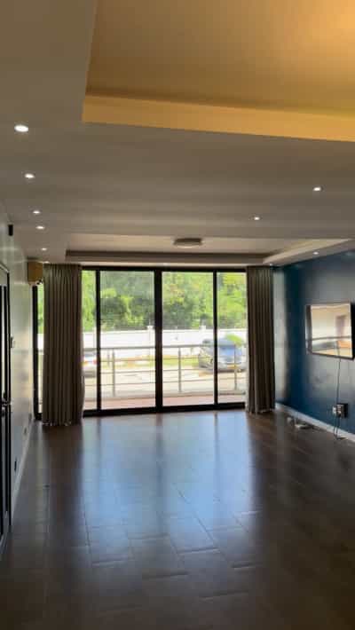 Apartment ya vyumba vitatu inapangishwa Mikocheni, Dar Es Salaam