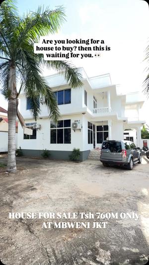 6 Bedrooms House for Sale in Mbweni Jkt, Dar Es Salaam (1800 sqm) 6 Bedrooms House for Sale in Mbweni Jkt, Dar Es Salaam (1800 sqm)