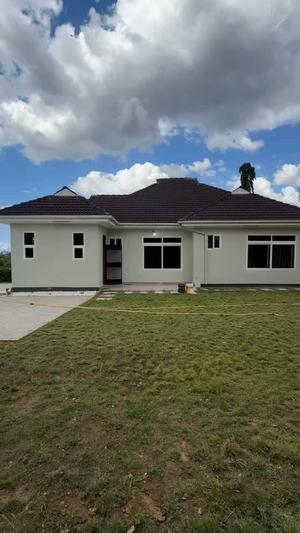 3 Bedrooms House for Rent in Makongo Center, Dar Es Salaam 3 Bedrooms House for Rent in Makongo Center, Dar Es Salaam