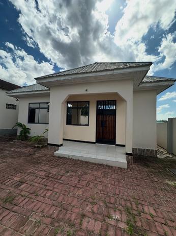 2 Bedrooms House for Rent in Salasala Malobo, Dar Es Salaam