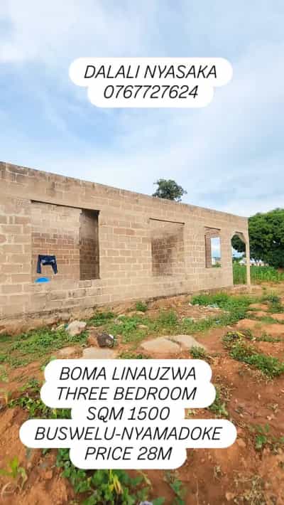 Nyumba ya vyumba vitatu inauzwa Buswelu Nyamadoke, Mwanza (1500 sqm) Nyumba ya vyumba vitatu inauzwa Buswelu Nyamadoke, Mwanza (1500 sqm)