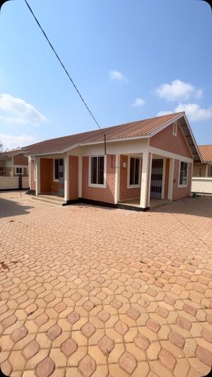 Nyumba ya vyumba vitatu inapangishwa Iyumbu, Dodoma