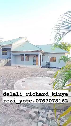 Apartment ya vyumba viwili inauzwa Tabata Kinyerezi Kifuru Shule, Dar Es Salaam (900 sqm)